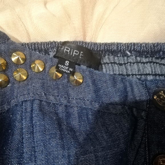 Studs Sumer Dress - Picture 7 of 7